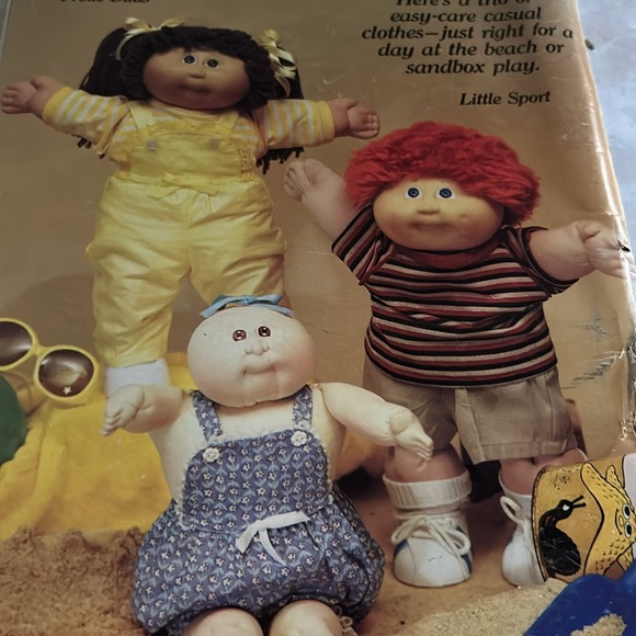 Designer Clothes Set - Picture 4 of 9